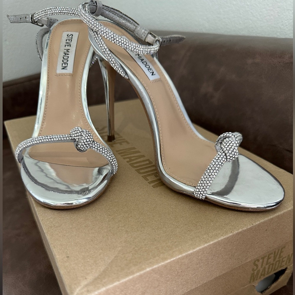 Steve Madden heels - Picture 1 of 1